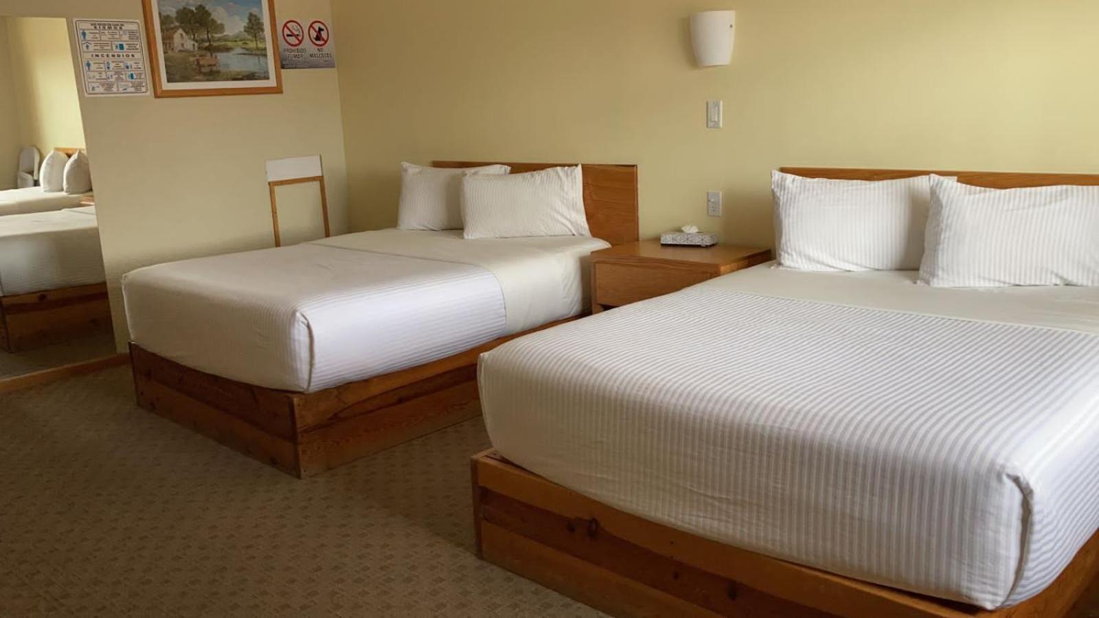 La Huerta Inn & Suites Cuauhtémoc 部屋 写真
